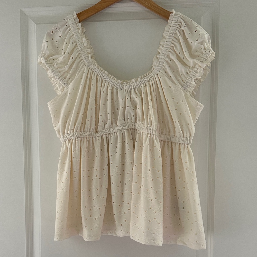 Torrid Whisper White Eyelet Blouse - Size 0 NWT